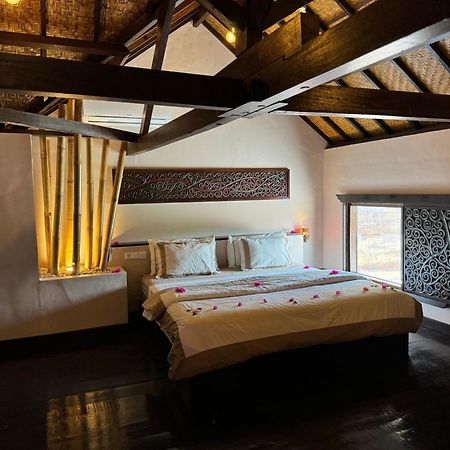 Cantika Villa Джили Трауанган Екстериор снимка