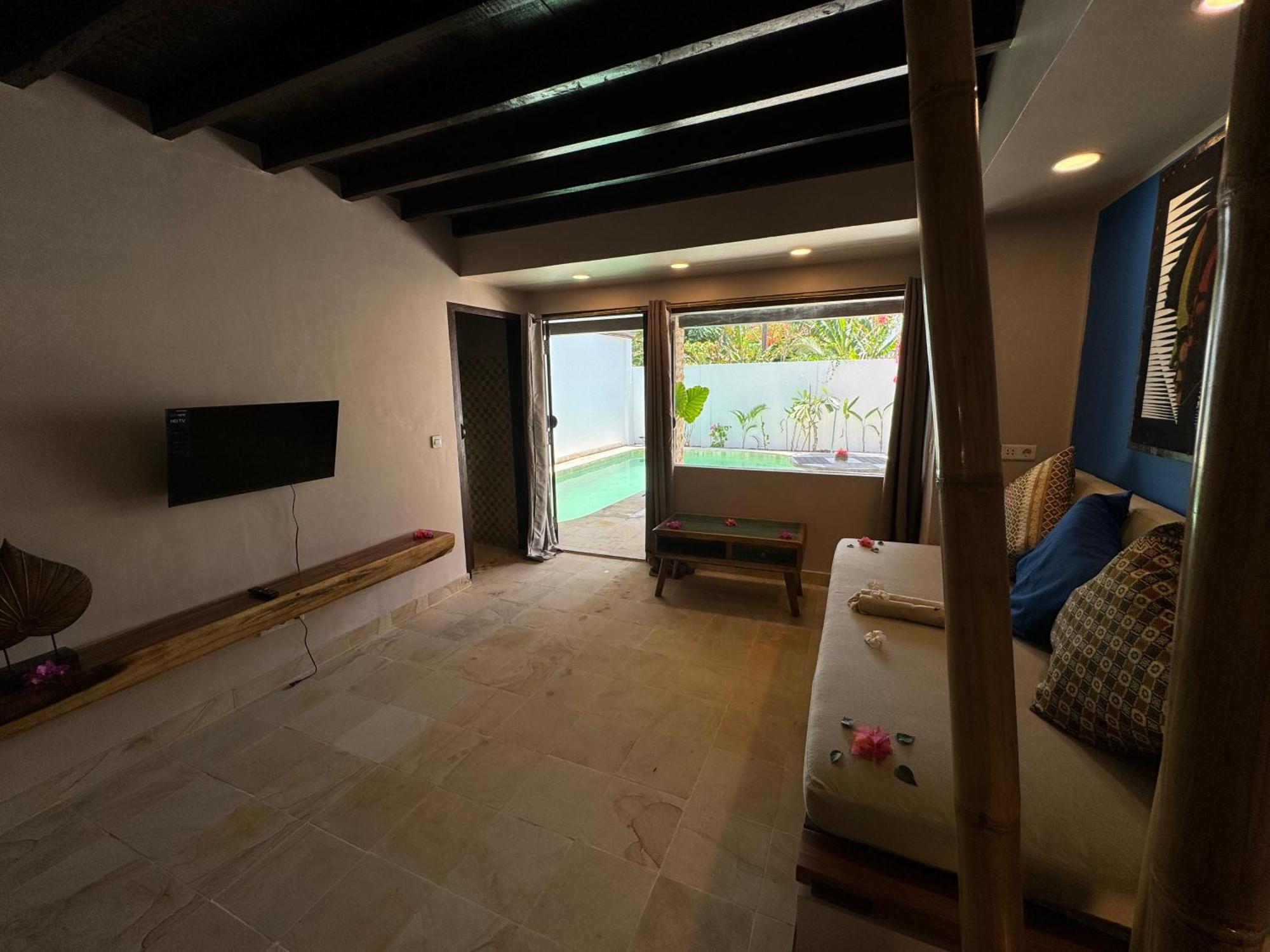 Cantika Villa Джили Трауанган Екстериор снимка