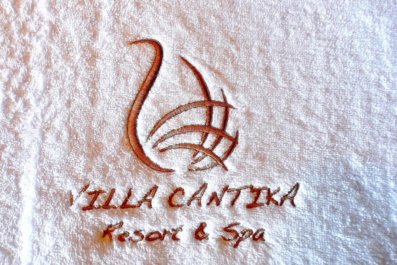 Cantika Villa Джили Трауанган Екстериор снимка
