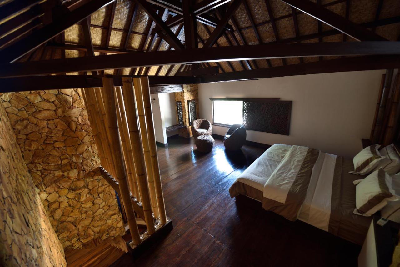 Cantika Villa Джили Трауанган Екстериор снимка